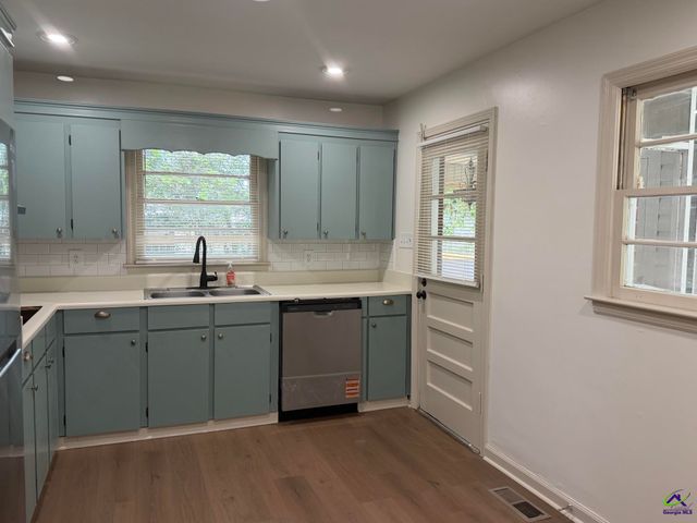 87 Ravenwood Way, Warner Robins, GA 31093