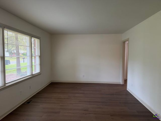 87 Ravenwood Way, Warner Robins, GA 31093