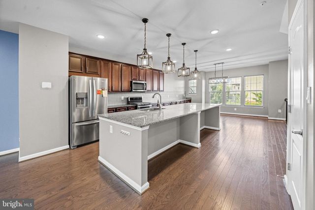 8279 MEADOWOOD DR, Hanover, MD 21076