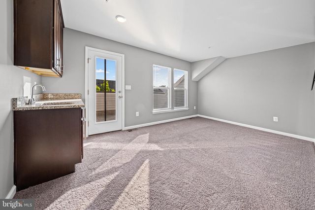 8279 MEADOWOOD DR, Hanover, MD 21076