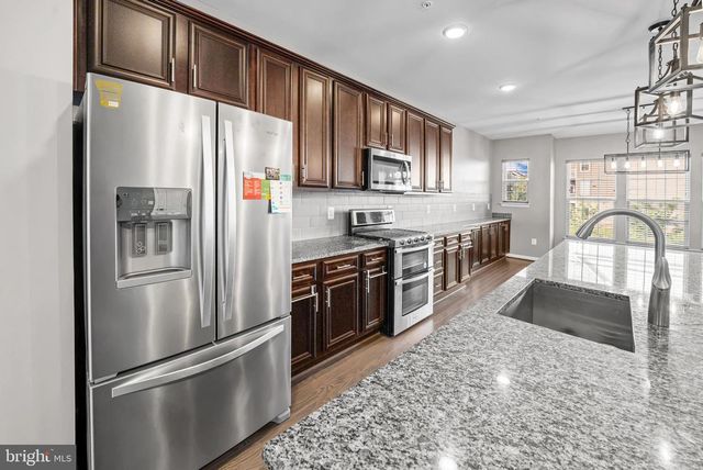 8279 MEADOWOOD DR, Hanover, MD 21076