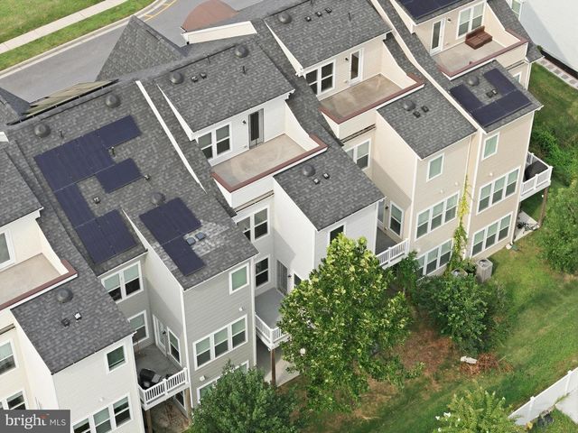 8279 MEADOWOOD DR, Hanover, MD 21076