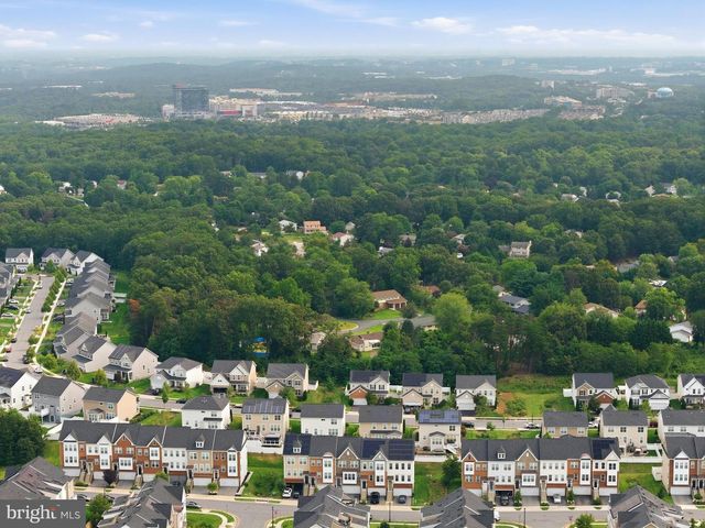 8279 MEADOWOOD DR, Hanover, MD 21076
