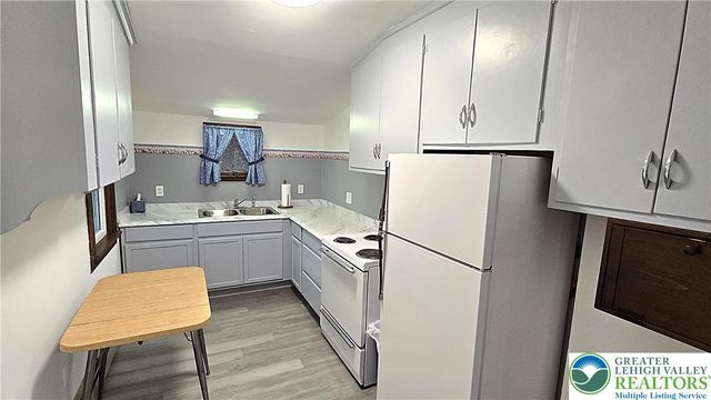 3214 South Front Street, Whitehall Twp, PA 18052