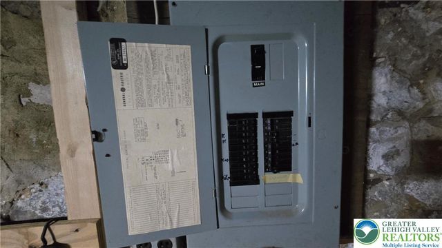 3214 South Front Street, Whitehall Twp, PA 18052