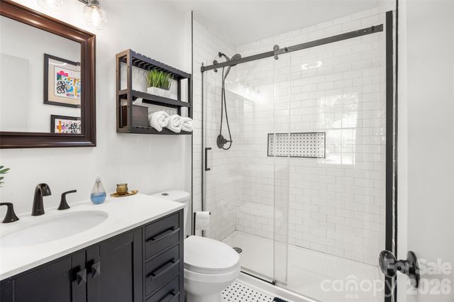 3400 Erinbrook Lane, Charlotte, NC 28215