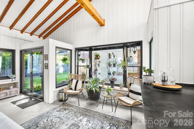 3400 Erinbrook Lane, Charlotte, NC 28215