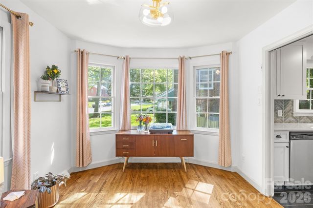 3400 Erinbrook Lane, Charlotte, NC 28215