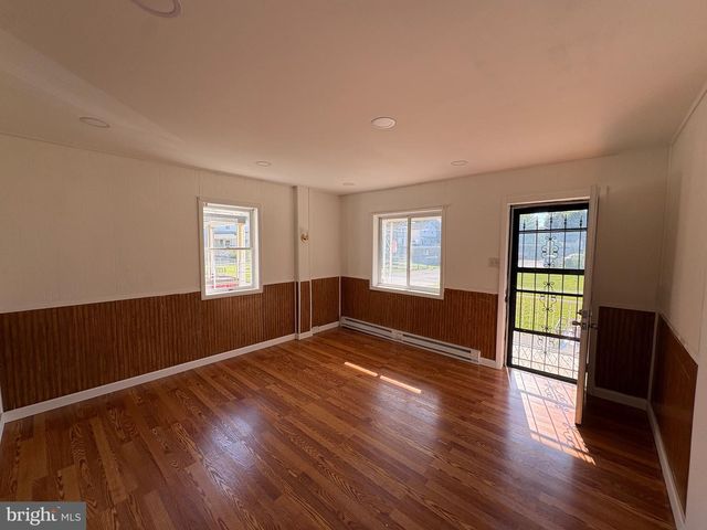 204 3RD ST, Ranshaw, PA 17866