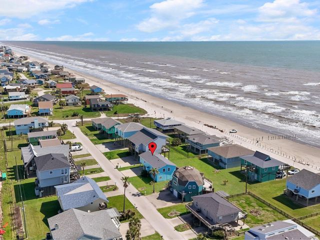 12917 John Reynolds Road, Galveston, TX 77554