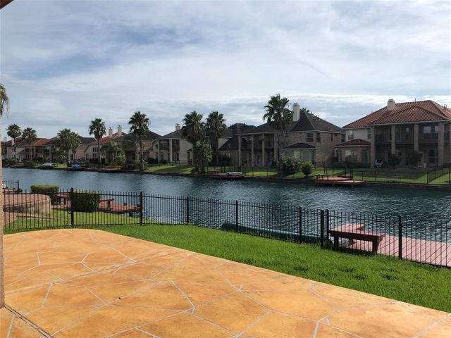 14326 Ayers Rock Road, Sugar Land, TX 77498