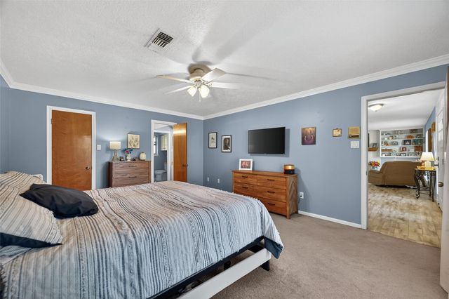 3602 Del Sur Street, Baytown, TX 77521