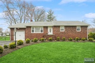 340 Hollywood Avenue, Fairfield, NJ 07004