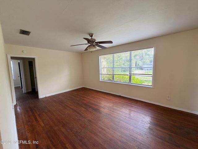 5135 ASTRAL Street, Jacksonville, FL 32205