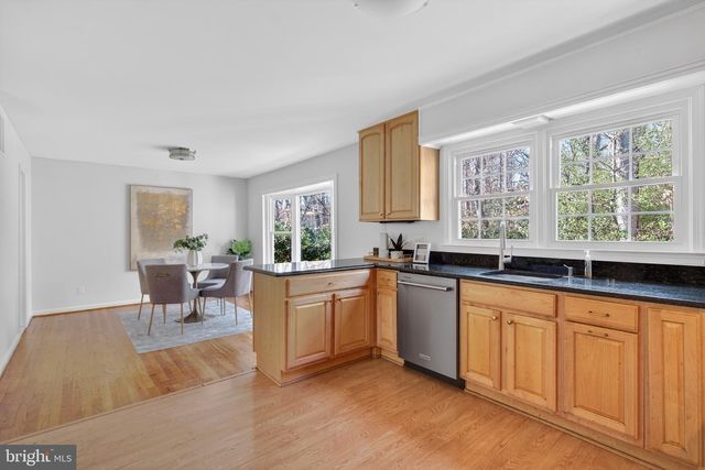 4809 7TH ST S, Arlington, VA 22204