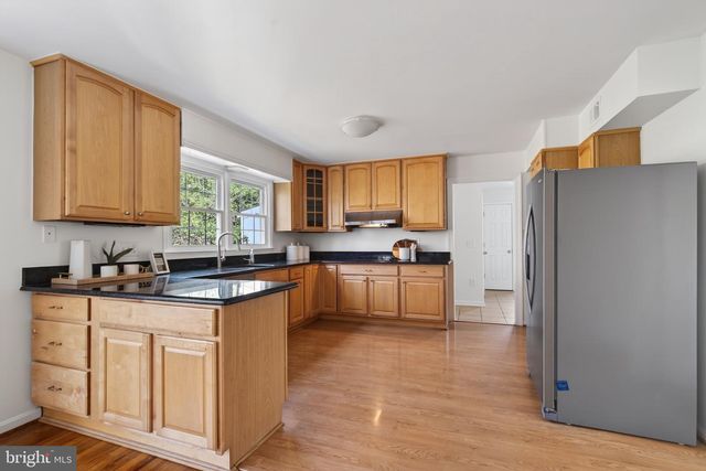 4809 7TH ST S, Arlington, VA 22204