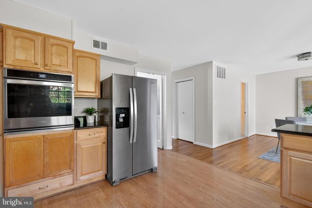 4809 7TH ST S, Arlington, VA 22204