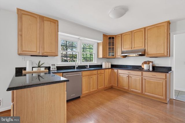 4809 7TH ST S, Arlington, VA 22204