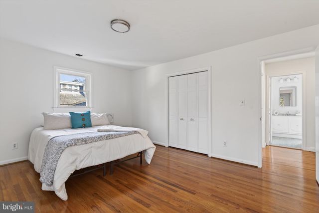 4809 7TH ST S, Arlington, VA 22204