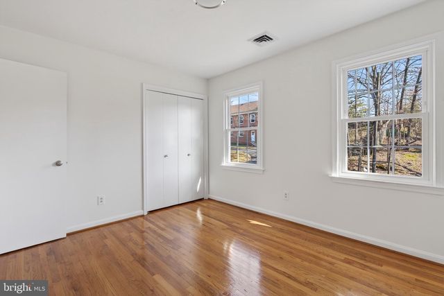 4809 7TH ST S, Arlington, VA 22204