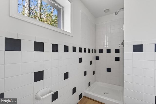 4809 7TH ST S, Arlington, VA 22204