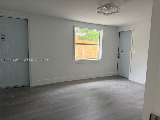 650 SW 55th Ave, Margate, FL 33068