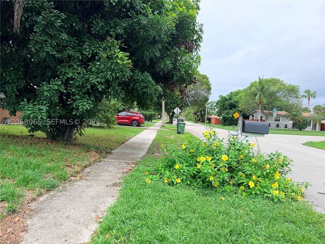 650 SW 55th Ave, Margate, FL 33068