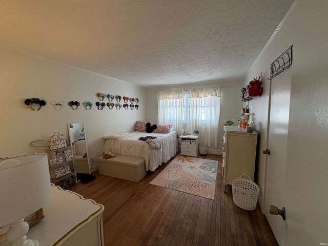 338 Eastwood Drive, Bedford, IN 47421