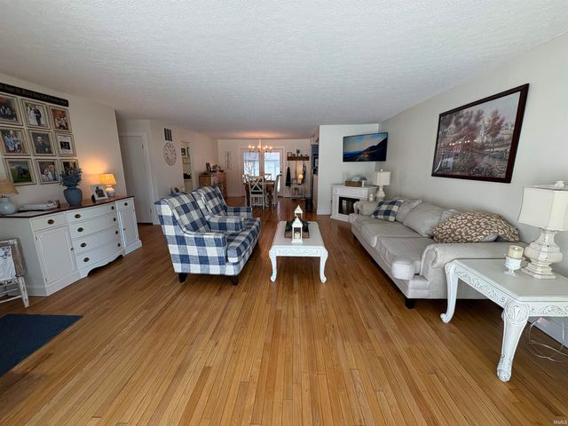 338 Eastwood Drive, Bedford, IN 47421