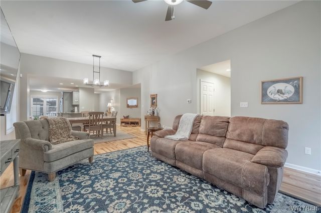 24 Sedge Run, Lancaster, NY 14086