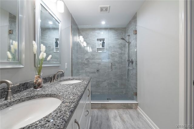 24 Sedge Run, Lancaster, NY 14086