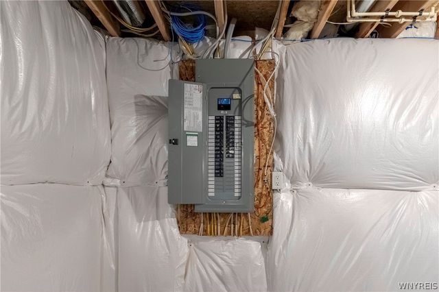 24 Sedge Run, Lancaster, NY 14086