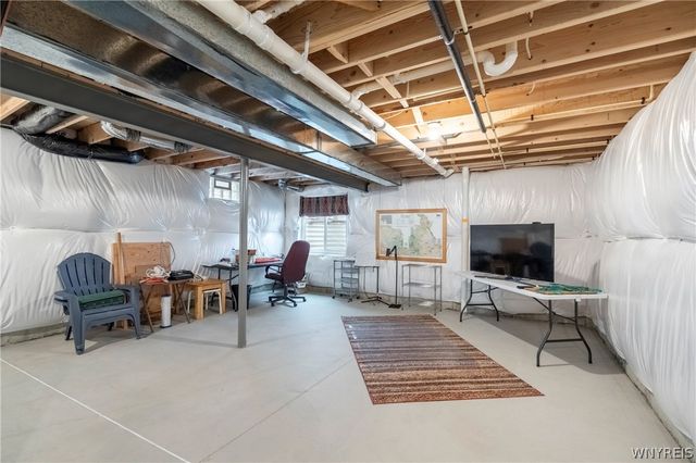 24 Sedge Run, Lancaster, NY 14086