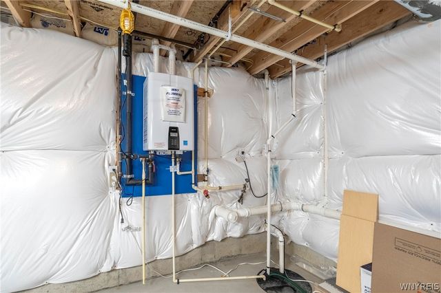 24 Sedge Run, Lancaster, NY 14086