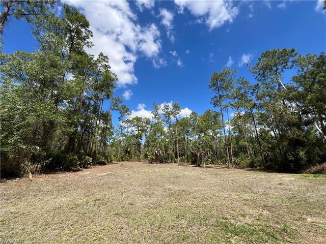 3767 Golden Gate BLVD E, Naples, FL 34120