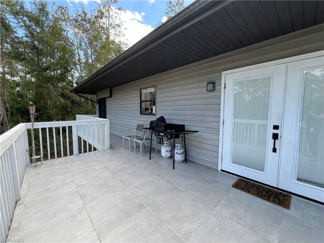 3767 Golden Gate BLVD E, Naples, FL 34120