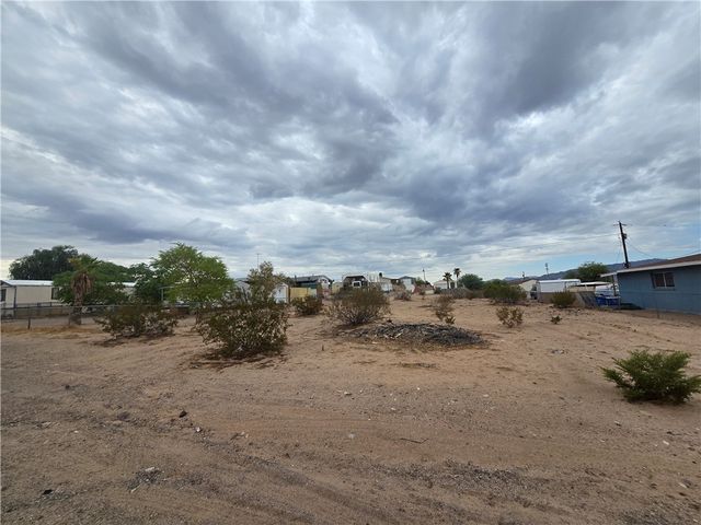 5078 Maricopa Drive, Topock, AZ 86436