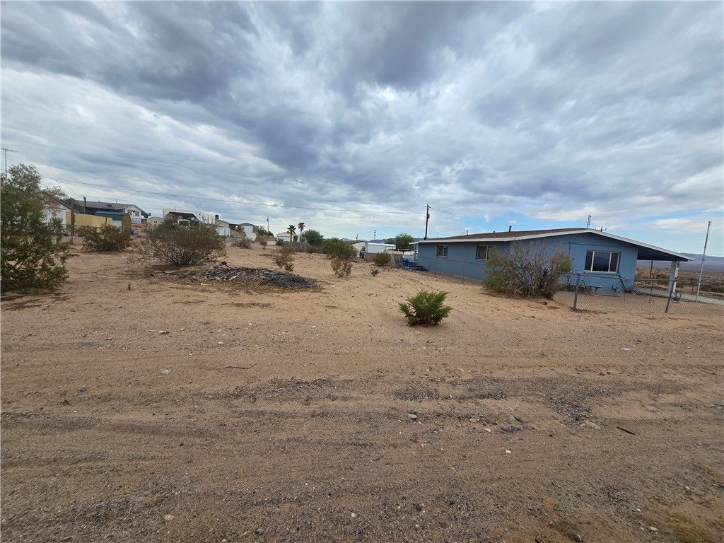 5078 Maricopa Drive, Topock, AZ 86436