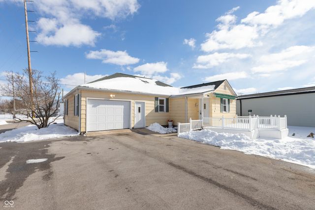 402 N Meridian Street, Pittsboro, IN 46167