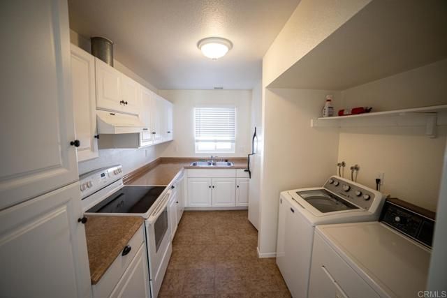 800 Encinitas Blvd. 104, Encinitas, CA 92024