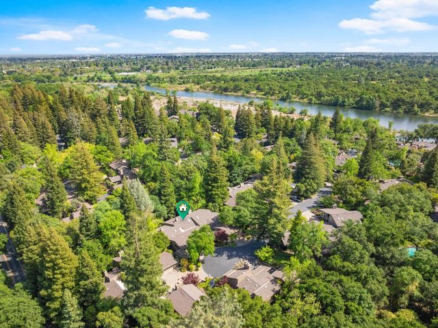 76 Riverknoll Pl, Carmichael, CA 95608