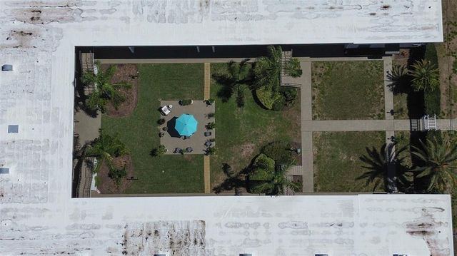 525 9TH AVENUE N 2, St Petersburg, FL 33701