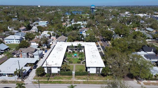 525 9TH AVENUE N 2, St Petersburg, FL 33701