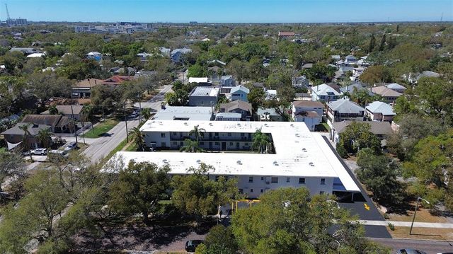 525 9TH AVENUE N 2, St Petersburg, FL 33701