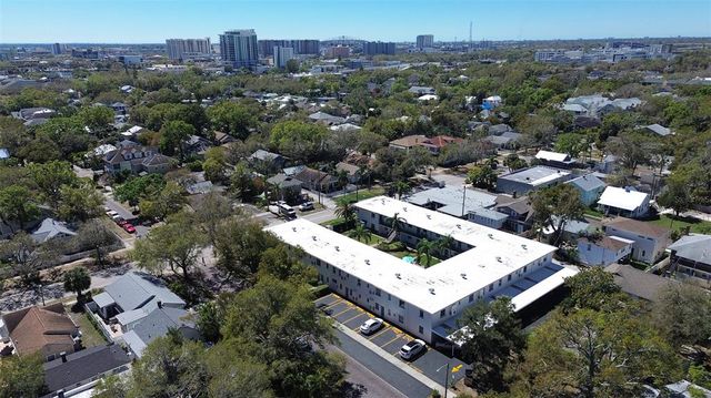 525 9TH AVENUE N 2, St Petersburg, FL 33701