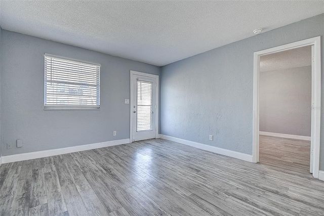 525 9TH AVENUE N 2, St Petersburg, FL 33701