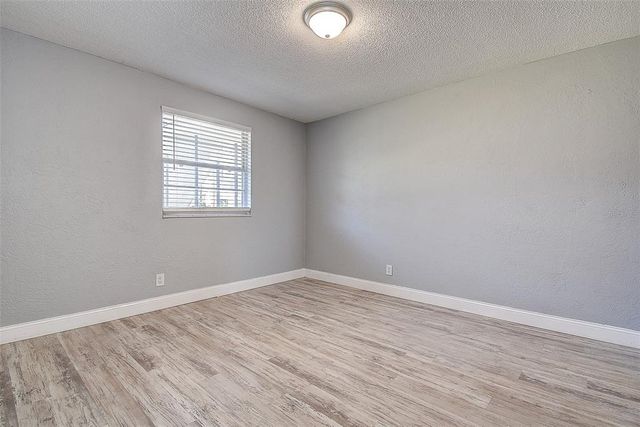 525 9TH AVENUE N 2, St Petersburg, FL 33701