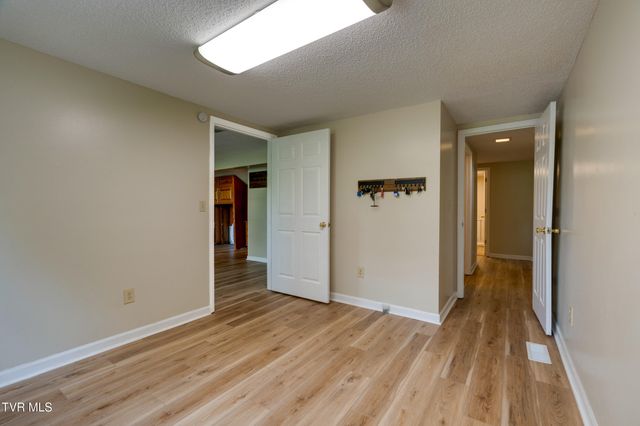 208 Buffalo Road, Bluff City, TN 37618