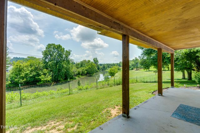 208 Buffalo Road, Bluff City, TN 37618