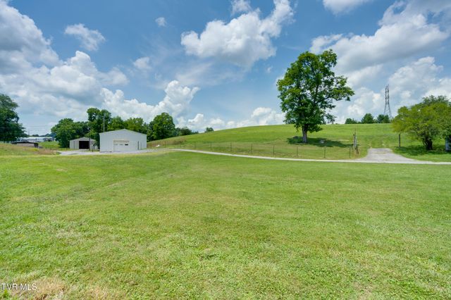 208 Buffalo Road, Bluff City, TN 37618